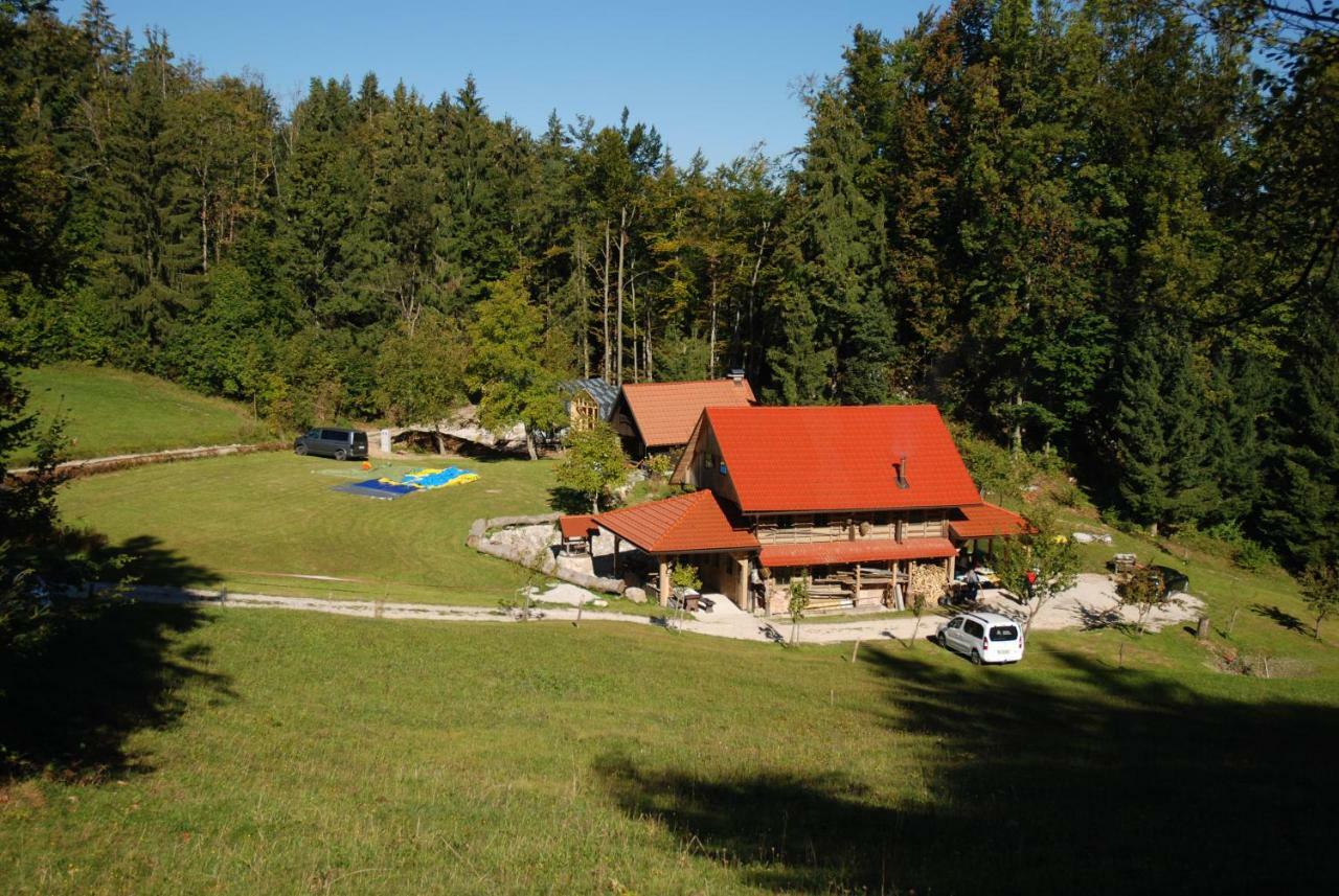 Estate Marjetin Dom Hotel Idrija Kültér fotó
