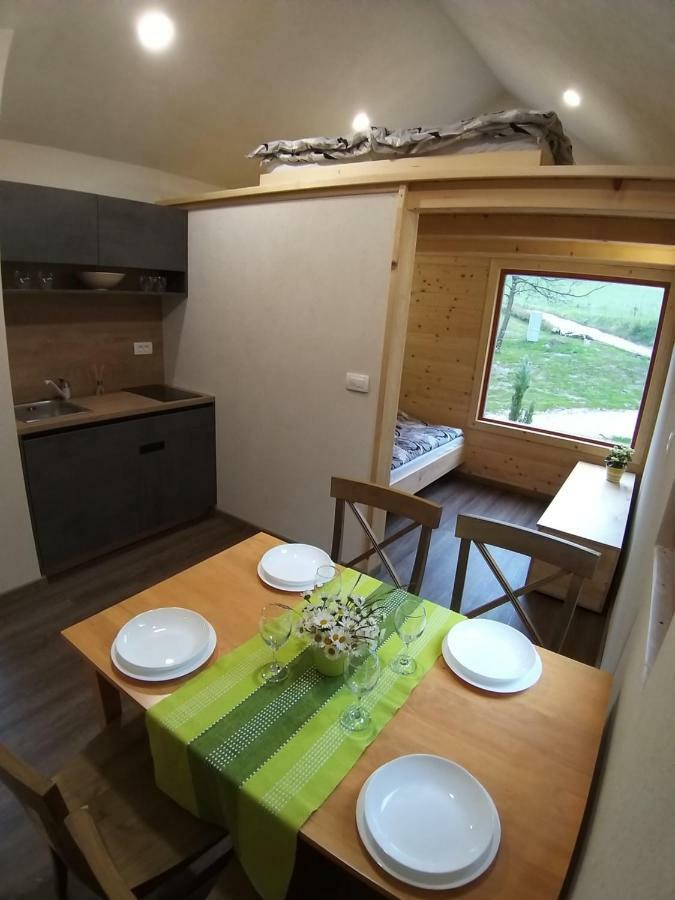 Estate Marjetin Dom Hotel Idrija Kültér fotó