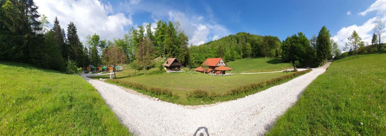 Estate Marjetin Dom Hotel Idrija Kültér fotó