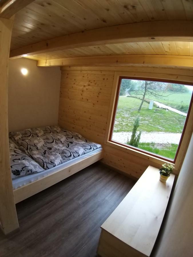 Estate Marjetin Dom Hotel Idrija Kültér fotó